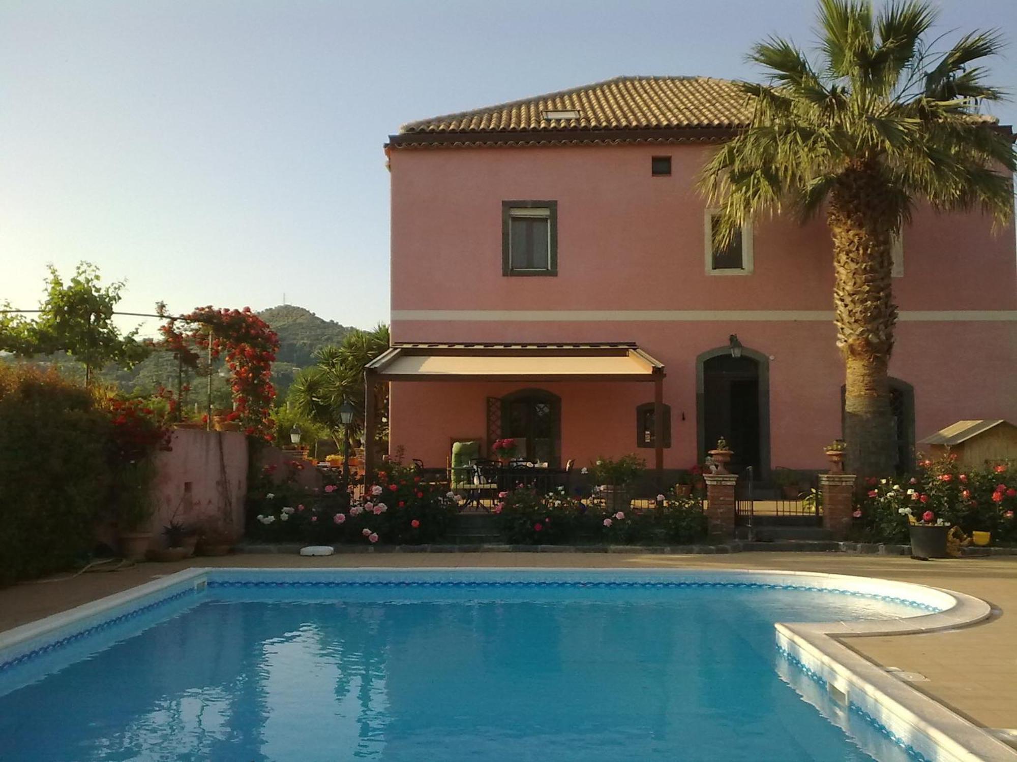 Il Giardino Segreto Bed & Breakfast ทรัปปิเตลโล ห้อง รูปภาพ