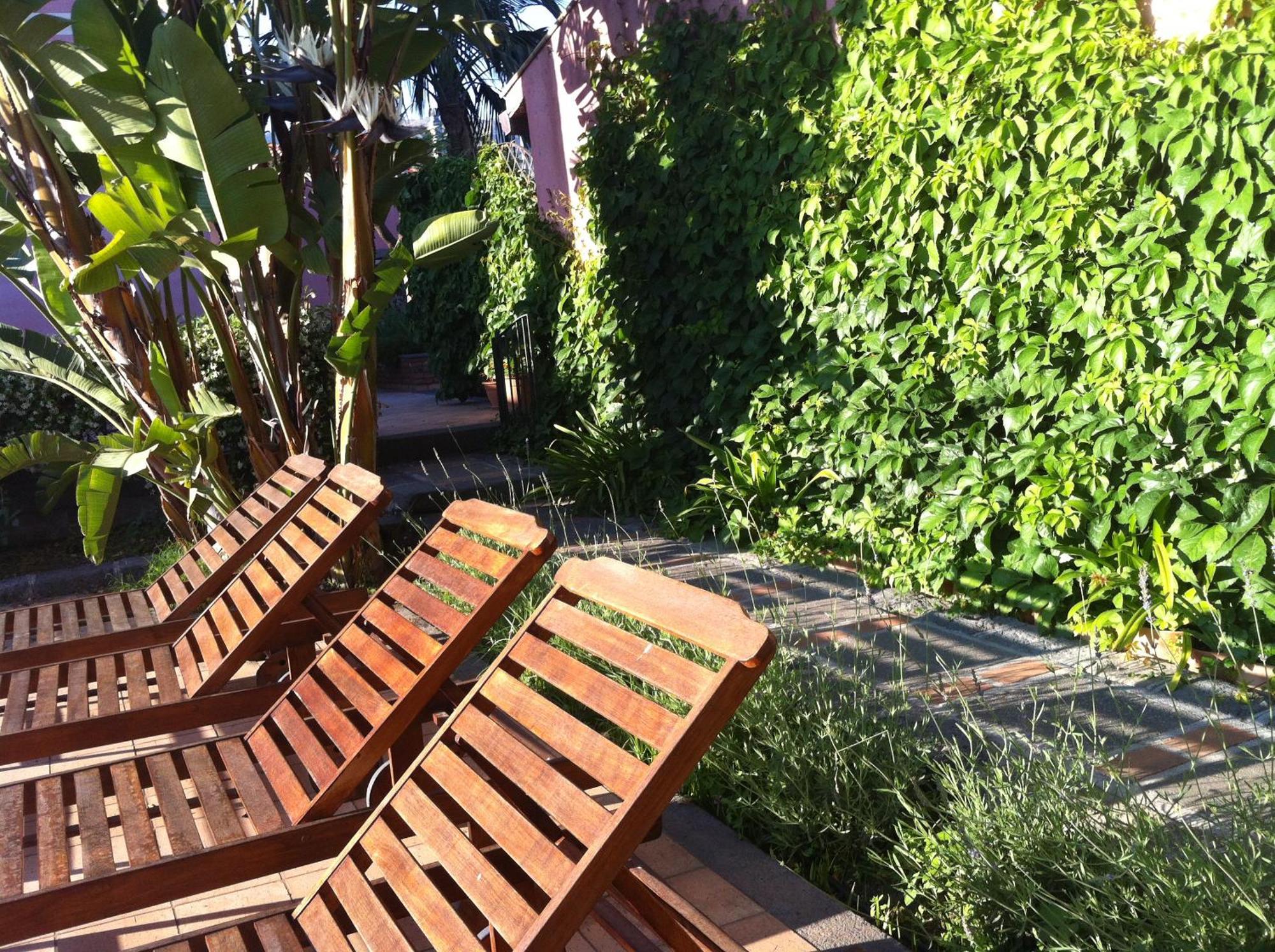 Il Giardino Segreto Bed & Breakfast ทรัปปิเตลโล ภายนอก รูปภาพ