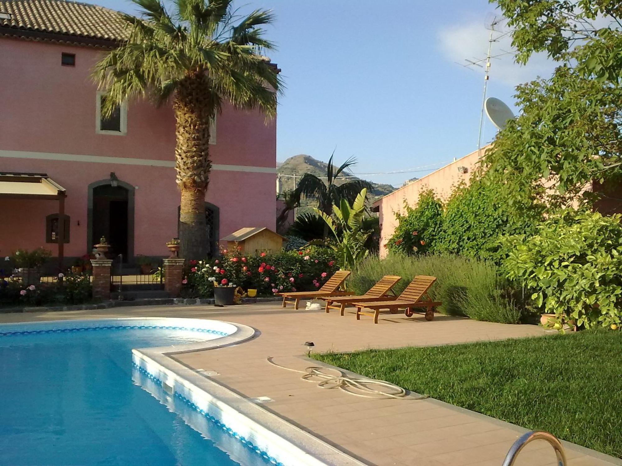 Il Giardino Segreto Bed & Breakfast ทรัปปิเตลโล ภายนอก รูปภาพ